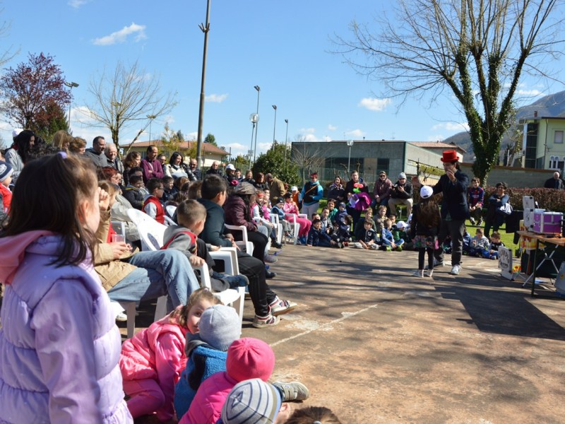 Pasquetta 2015 - bambini e famiglie allo spettacolo di magia